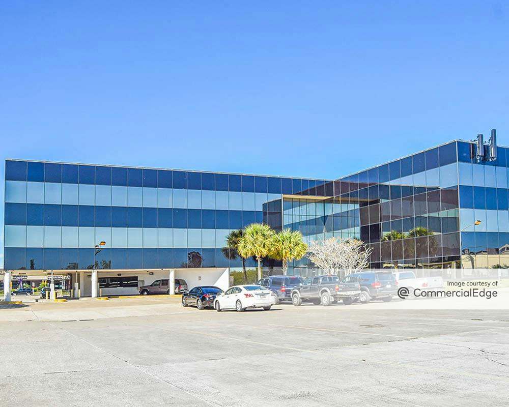 5262 South Staples Street, Corpus Christi, TX Office Space